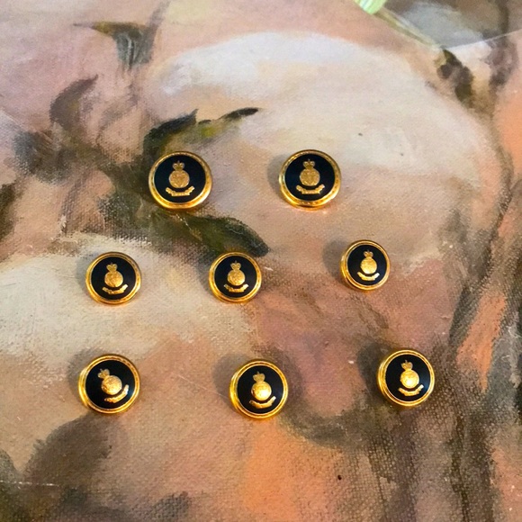 Blazer buttons by Alexander - Picture 1 of 8